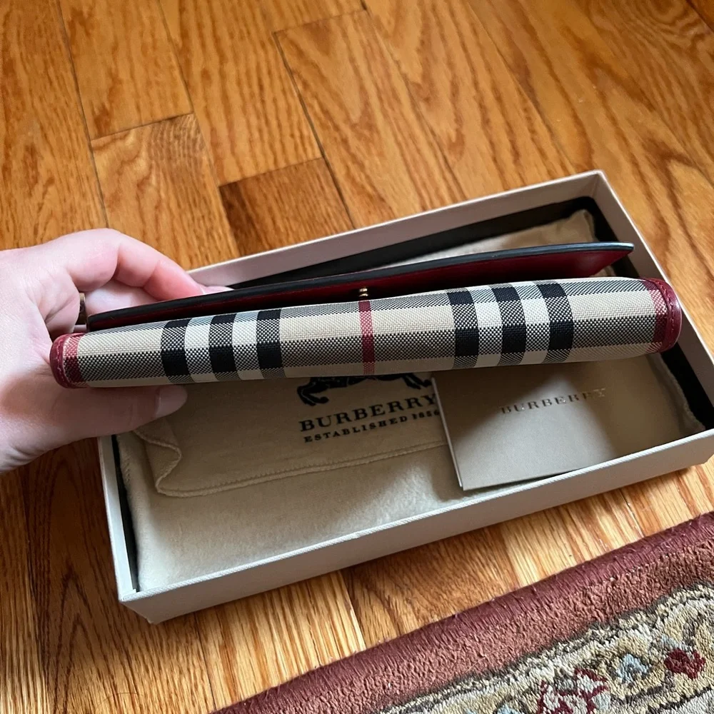Burberry wallet - Picture 5 of 8